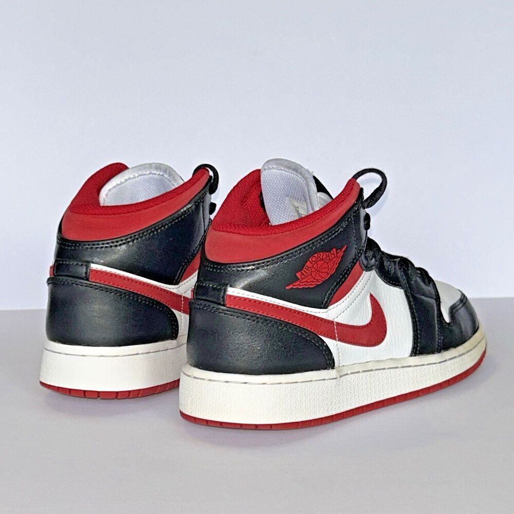 Nike Air Jordan 1 Mid Gym 5Y Big Kid White Black Red - Picture 6 of 16